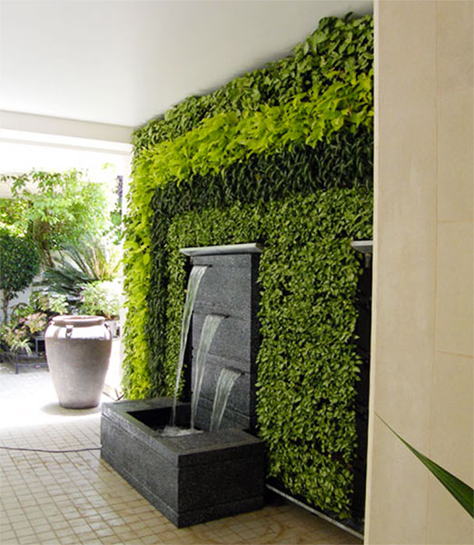 Green Wall / Vertical Garden